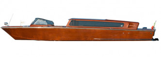 Táxi barco de madeira